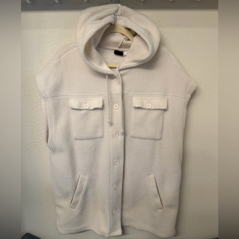PacSun Cream Hooded Oversized Vest Top